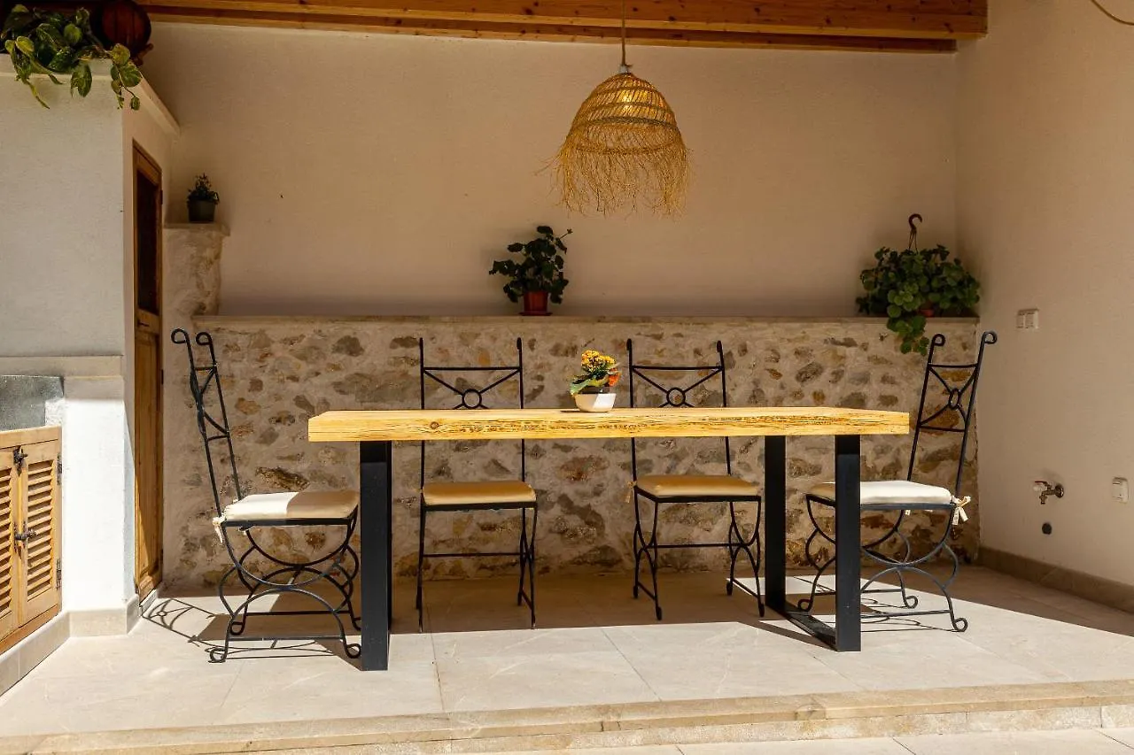 Holiday home Townhouse Bonany By Homevillas360 Vilafranca De Bonany Spain