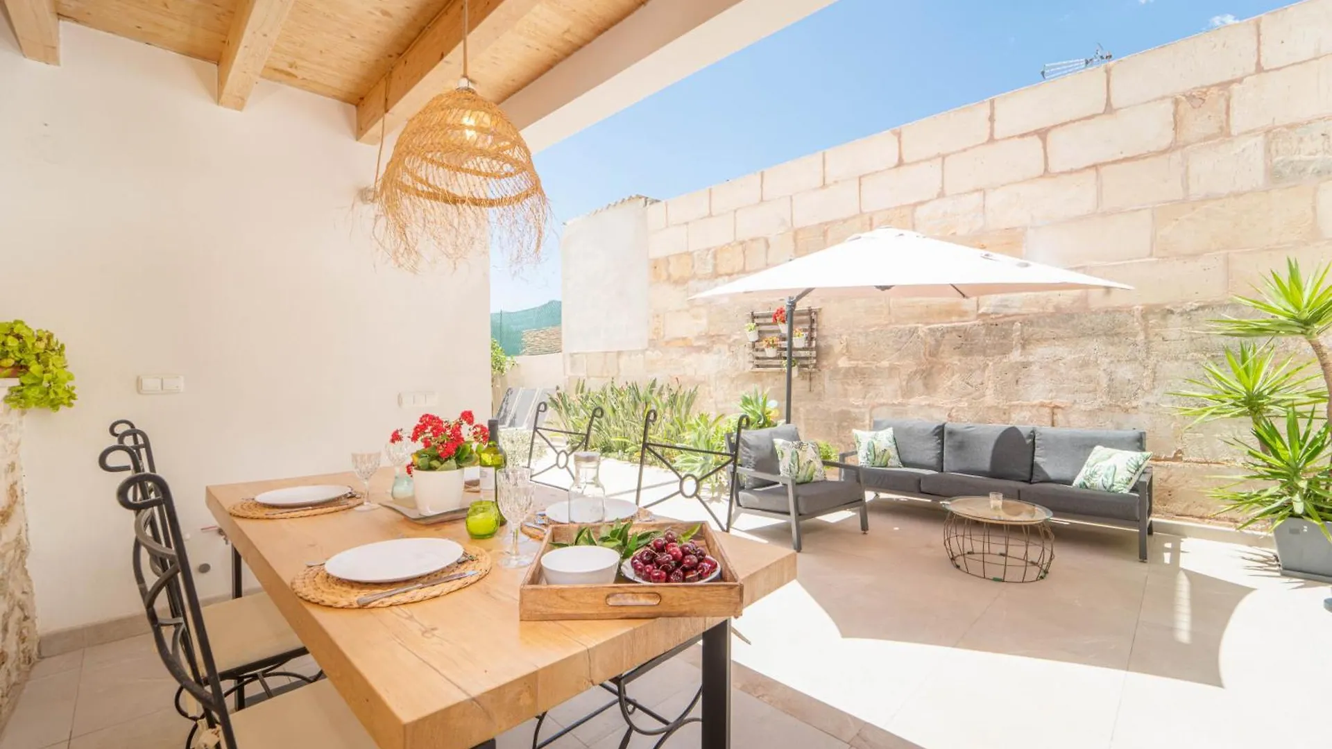 Townhouse Bonany By Homevillas360 Vilafranca De Bonany